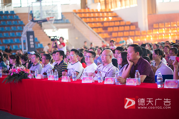 常德市德天廣告有限公司,品牌設(shè)計(jì),活動策劃,影視攝制,廣告設(shè)備租賃,媒體廣告推廣,